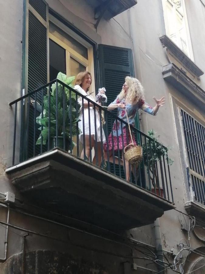 Appartamento Casa Tiare, The Heart Of Piazza Plebiscito Napoli Esterno foto